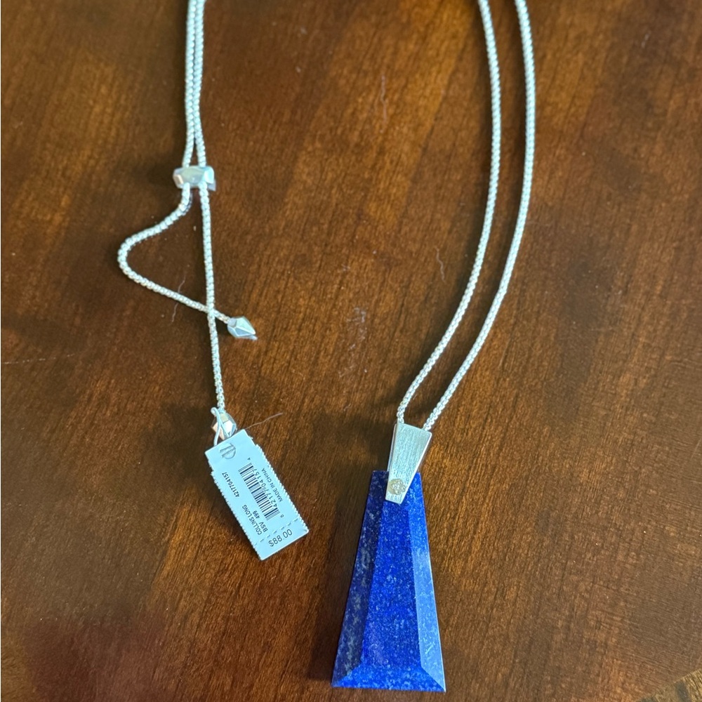 NWT Kendra Scott Collins Necklace